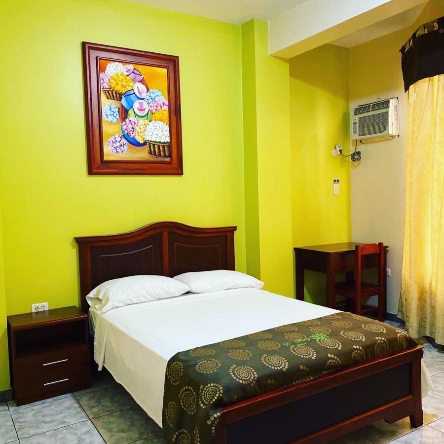 D' Ruiz Hotel Quevedo Eksteriør bilde